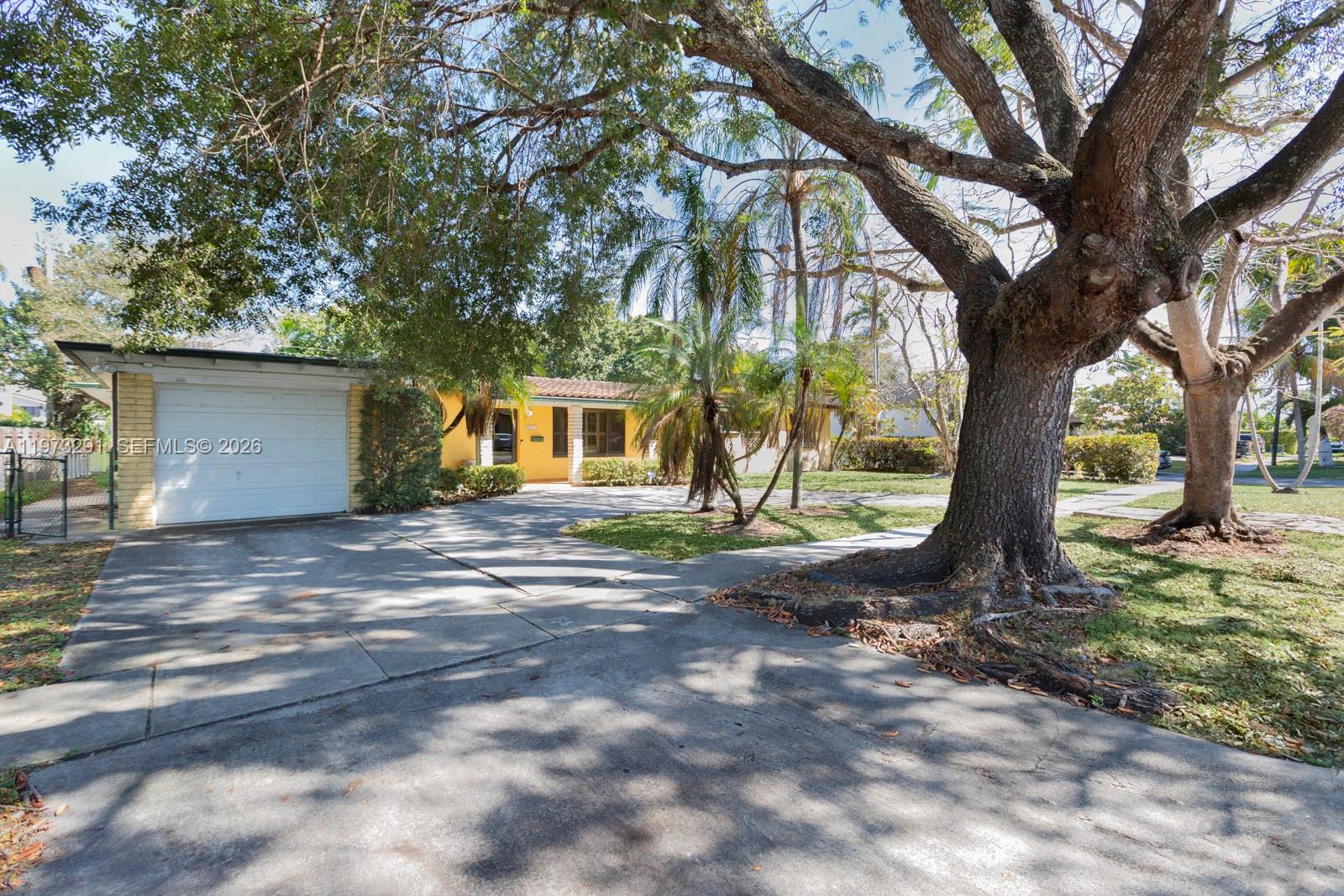 3721 SW 58th Avenue, Miami, FL 33155, Miami