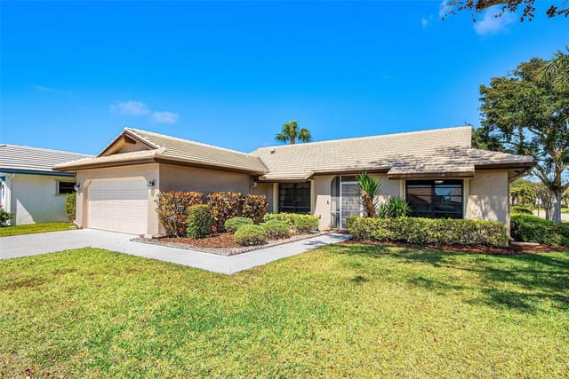 6191 S Petaluma Drive, sold in Camino Woods, Boca Raton, FL