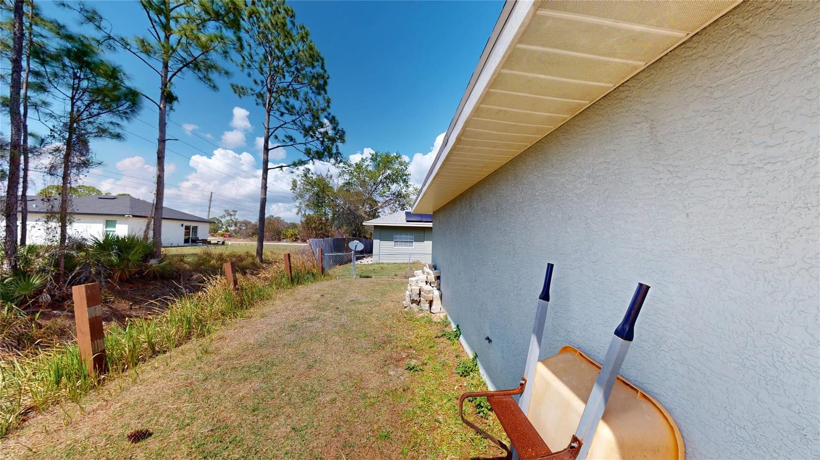 601 Renault Avenue, Sebring, FL 33872 photo 17