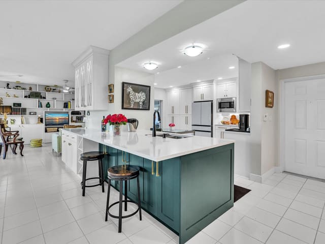7642 ElmRidge Drive 14 L, sold in Southwinds At Boca Pointe, Boca Raton, FL
