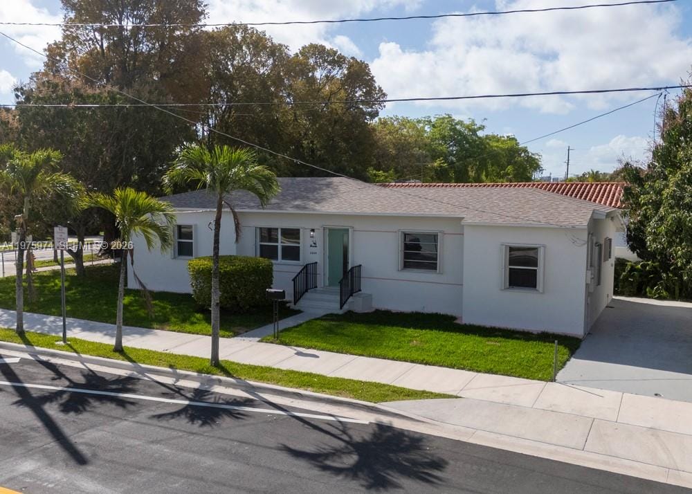 3200 SW 2nd Street — photo 2