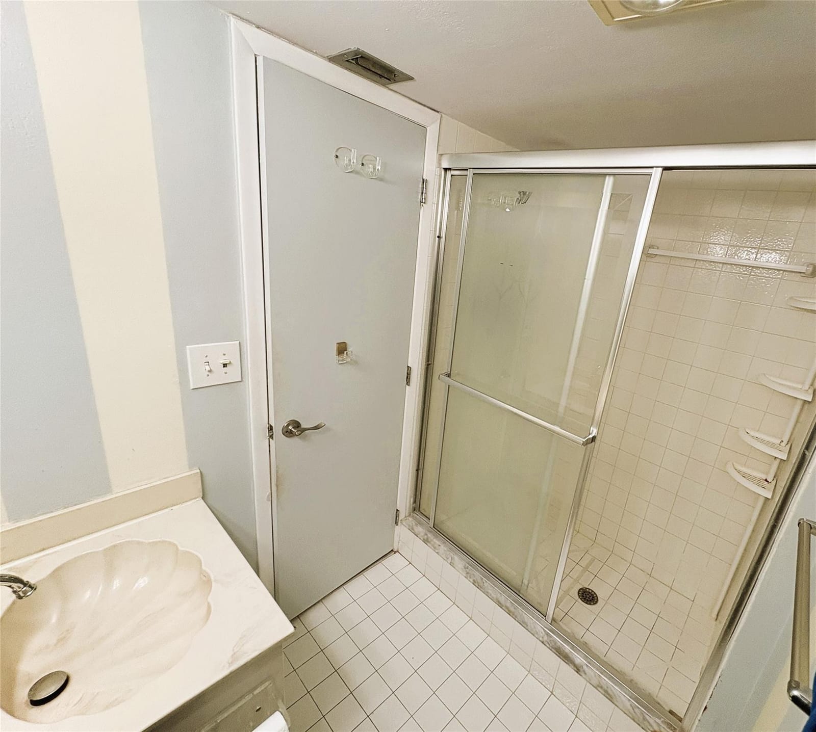 3940 Inverrary Boulevard 701a — photo 11