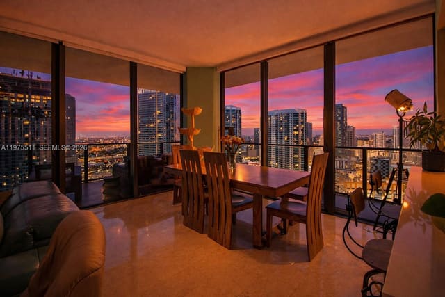 68 SE 6th Street 2612, sold in Reach Condo, Miami, FL