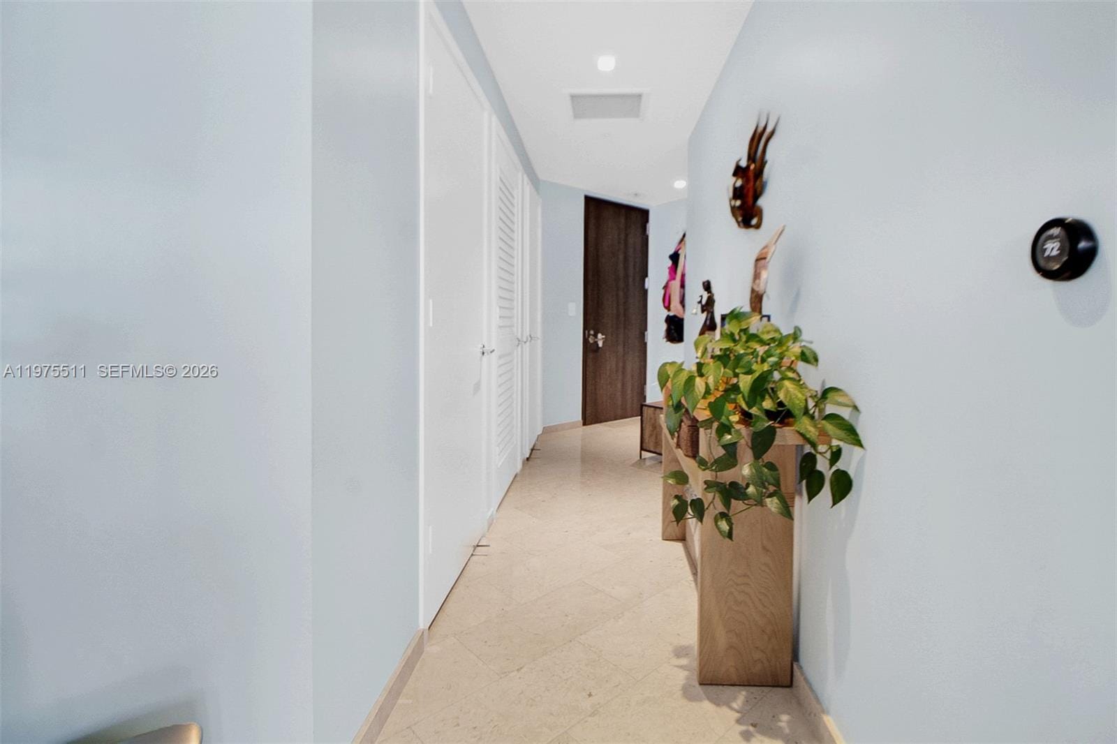 68 SE 6th Street 2612, Miami, FL 33131 photo 2