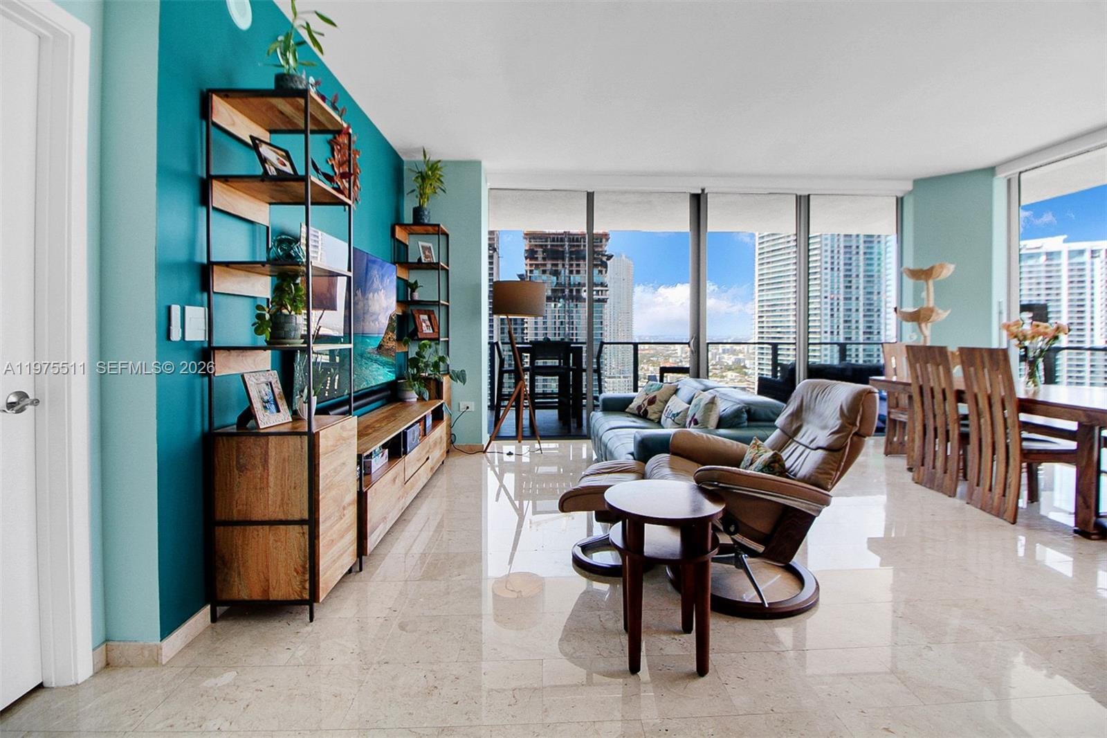 68 SE 6th Street 2612, Miami, FL 33131 photo 12