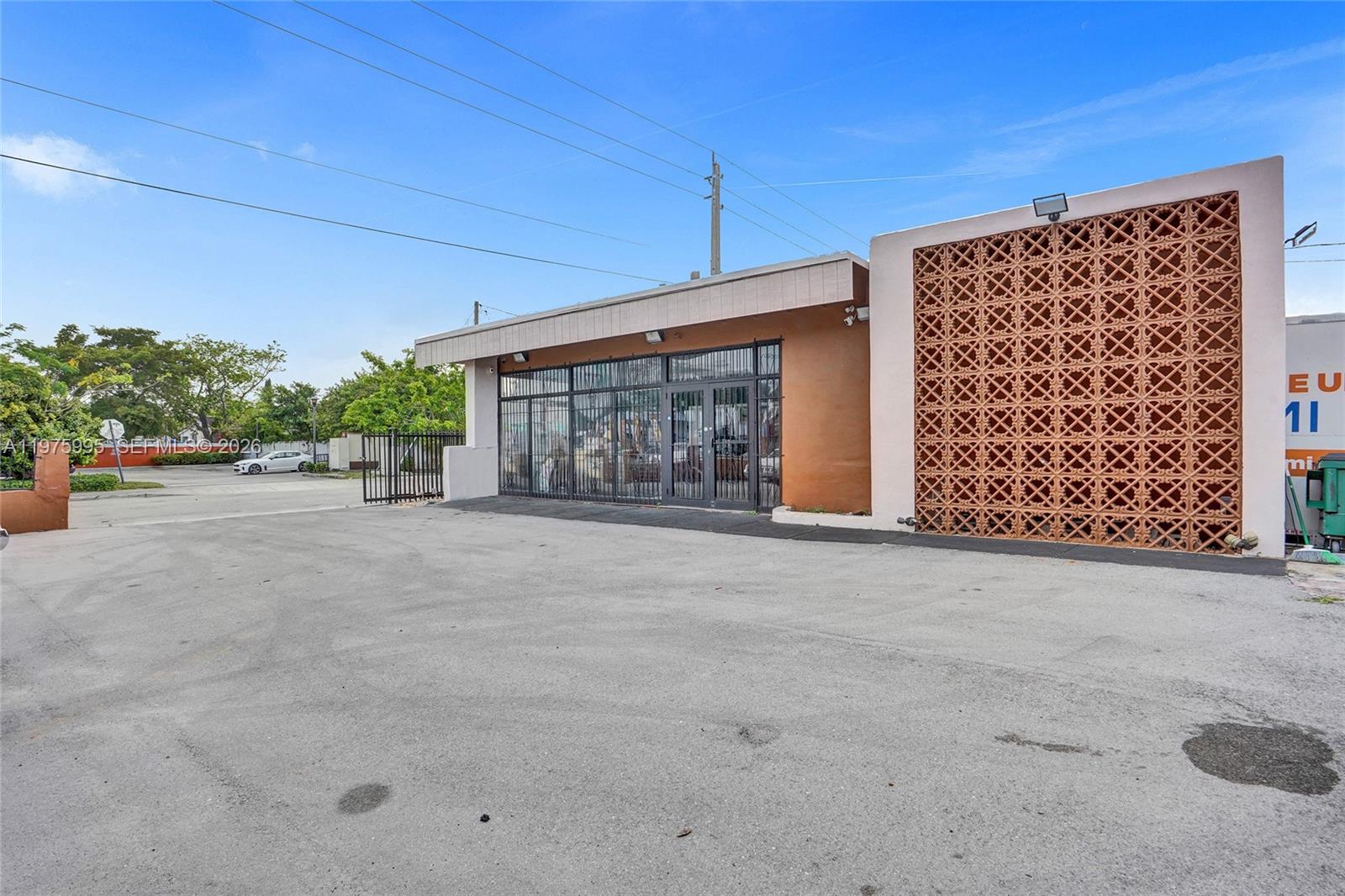 5595 NW 17th Avenue, Miami, FL 33142, Miami