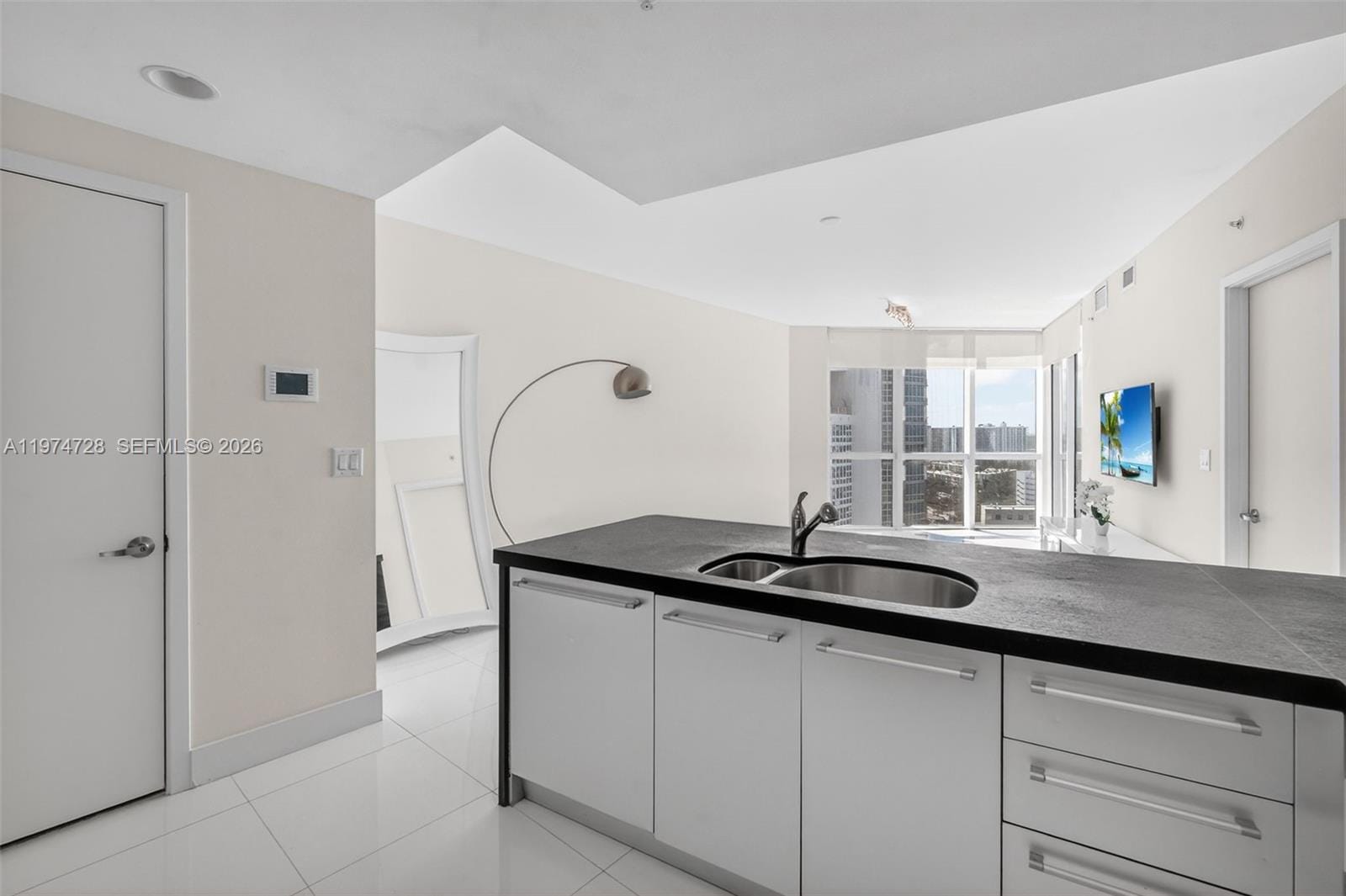 18201 Collins Avenue 2008, Sunny Isles Beach, FL 33160 photo 20