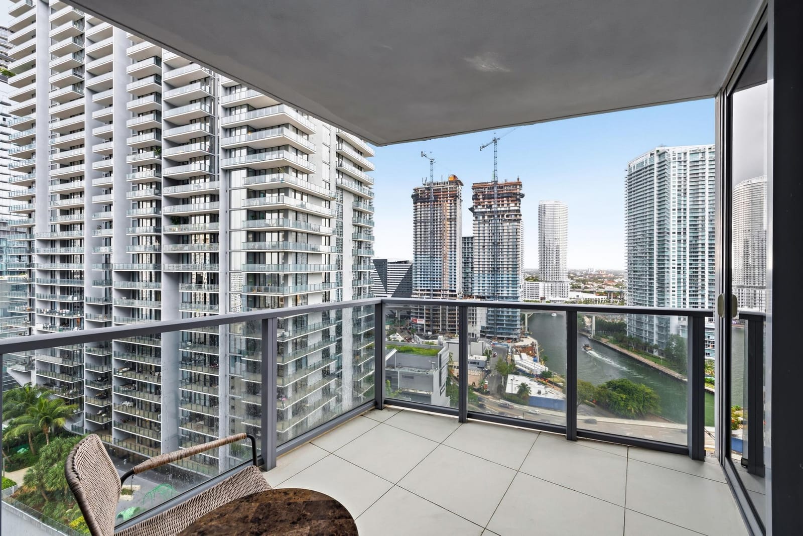 31 SE 6th Street 2601, Miami, FL 33131 photo 4