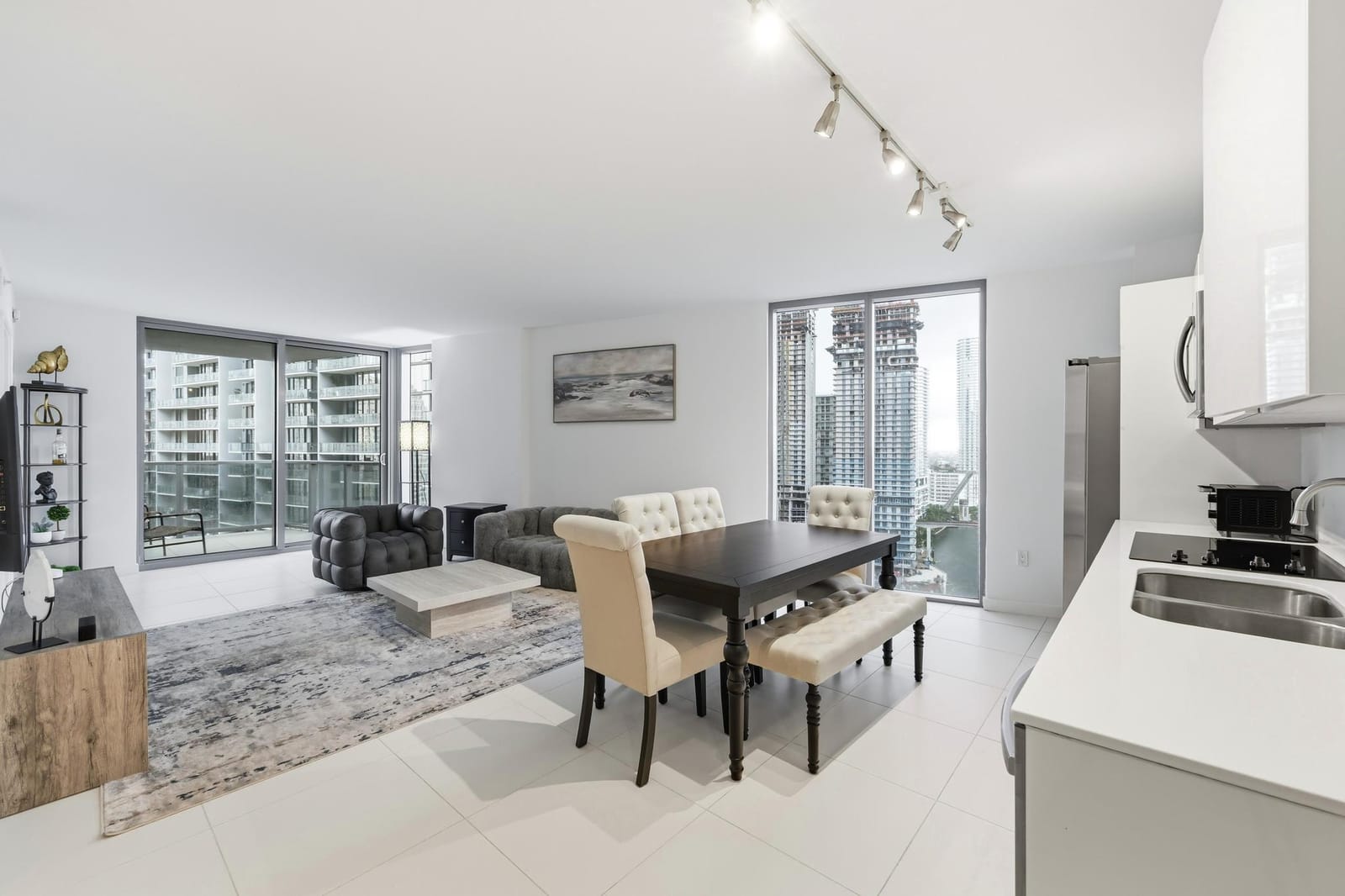 31 SE 6th Street 2601, Miami, FL 33131 photo 9