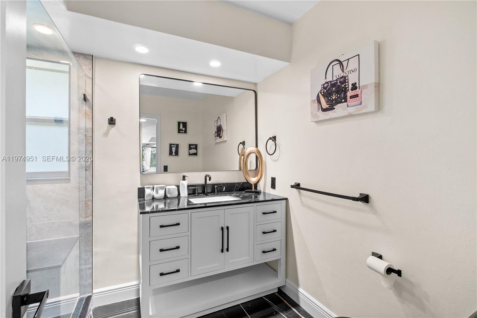 5706 Guava Drive — photo 11
