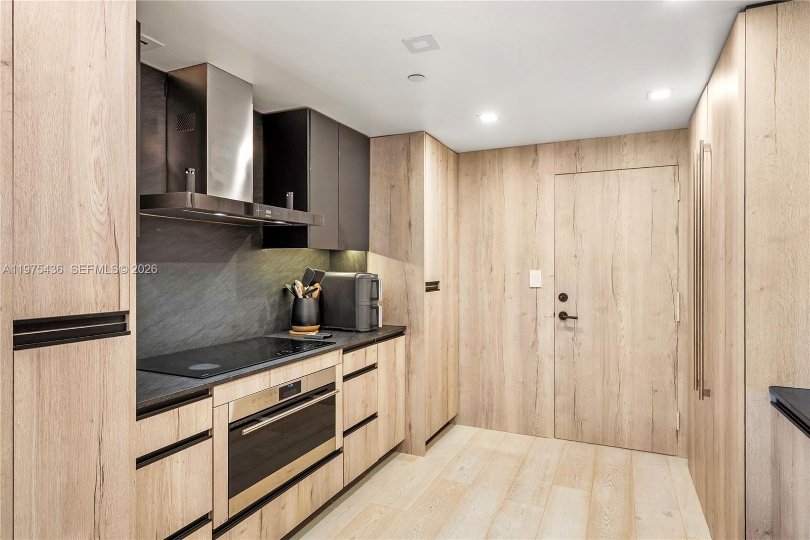 10205 Collins Avenue 605, Bal Harbour, FL 33154 photo 25