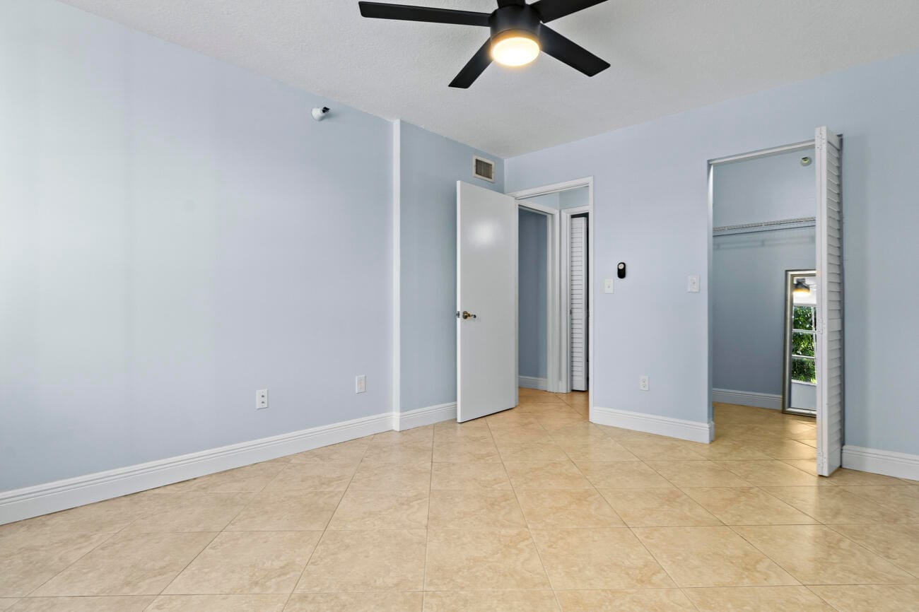 123 Yacht Club Way 207, Hypoluxo, FL 33462 photo 12
