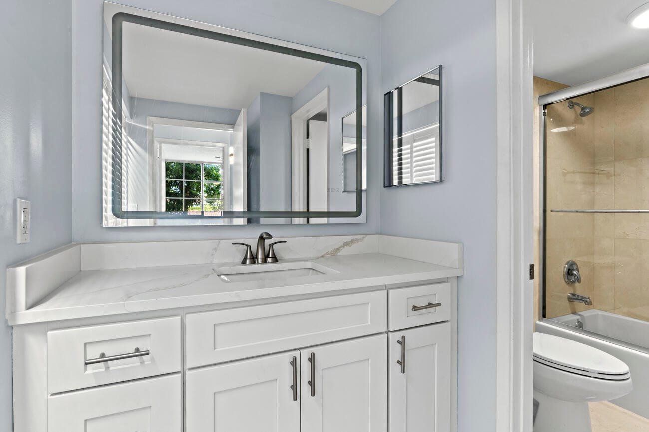 123 Yacht Club Way 207, Hypoluxo, FL 33462 photo 8