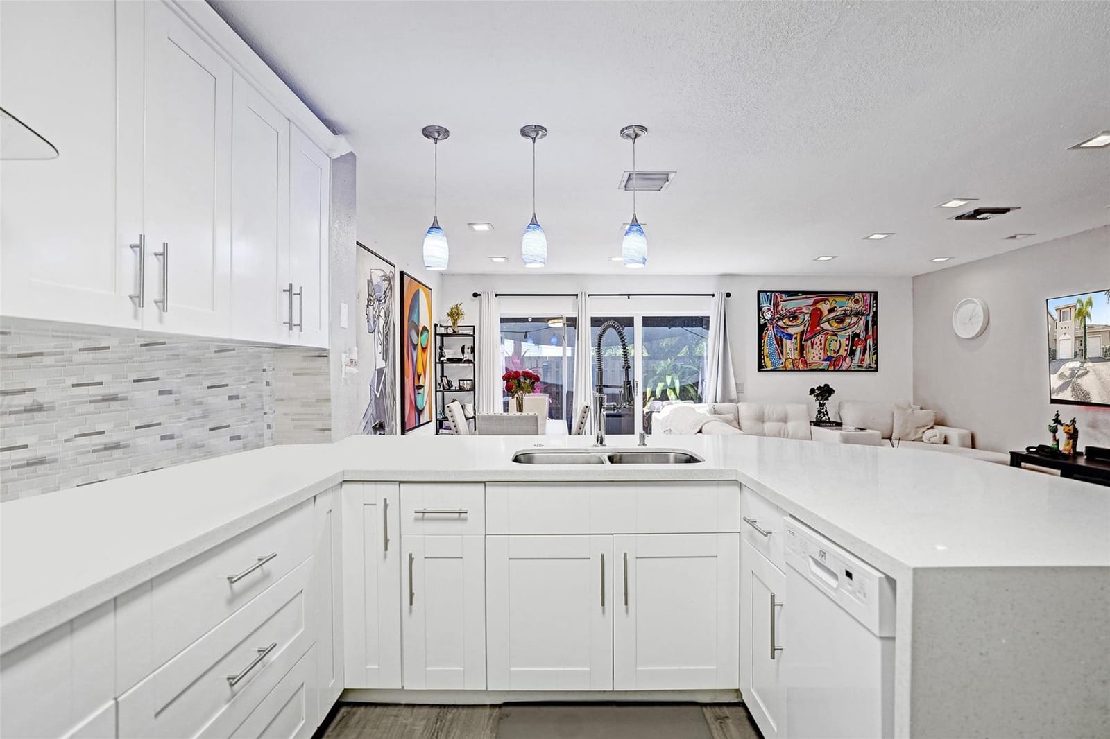 786 NW 42nd Place — photo 11