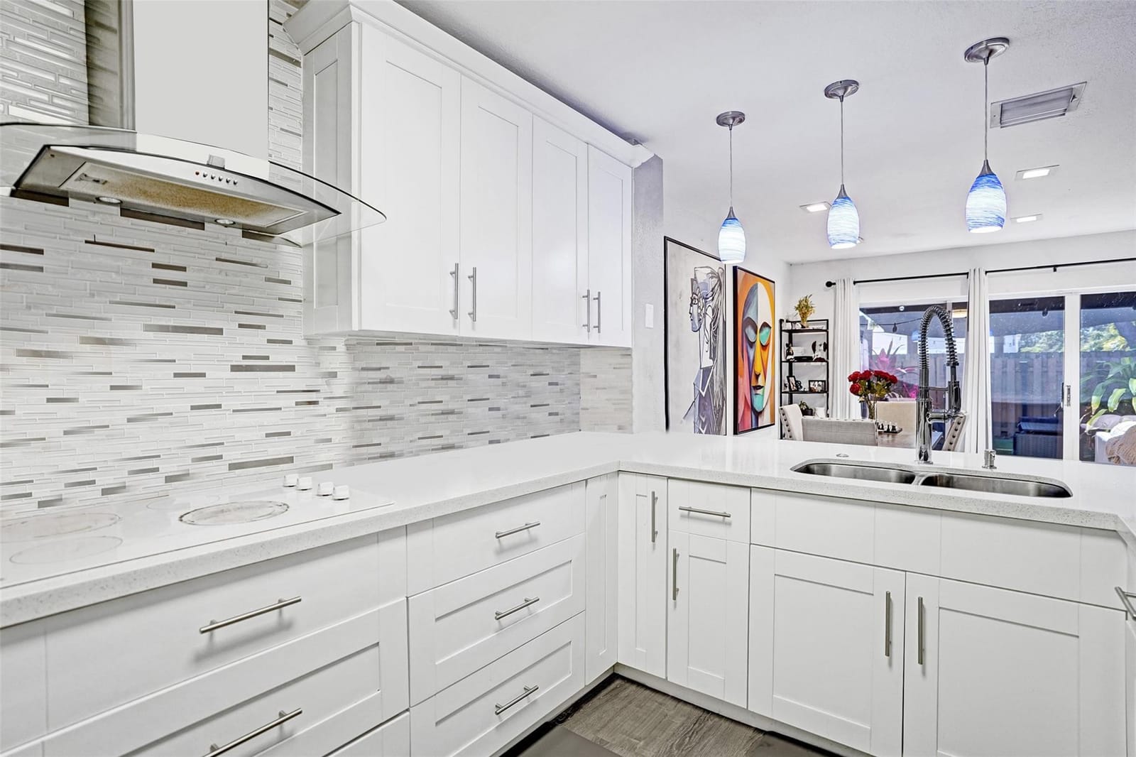 786 NW 42nd Place — photo 9