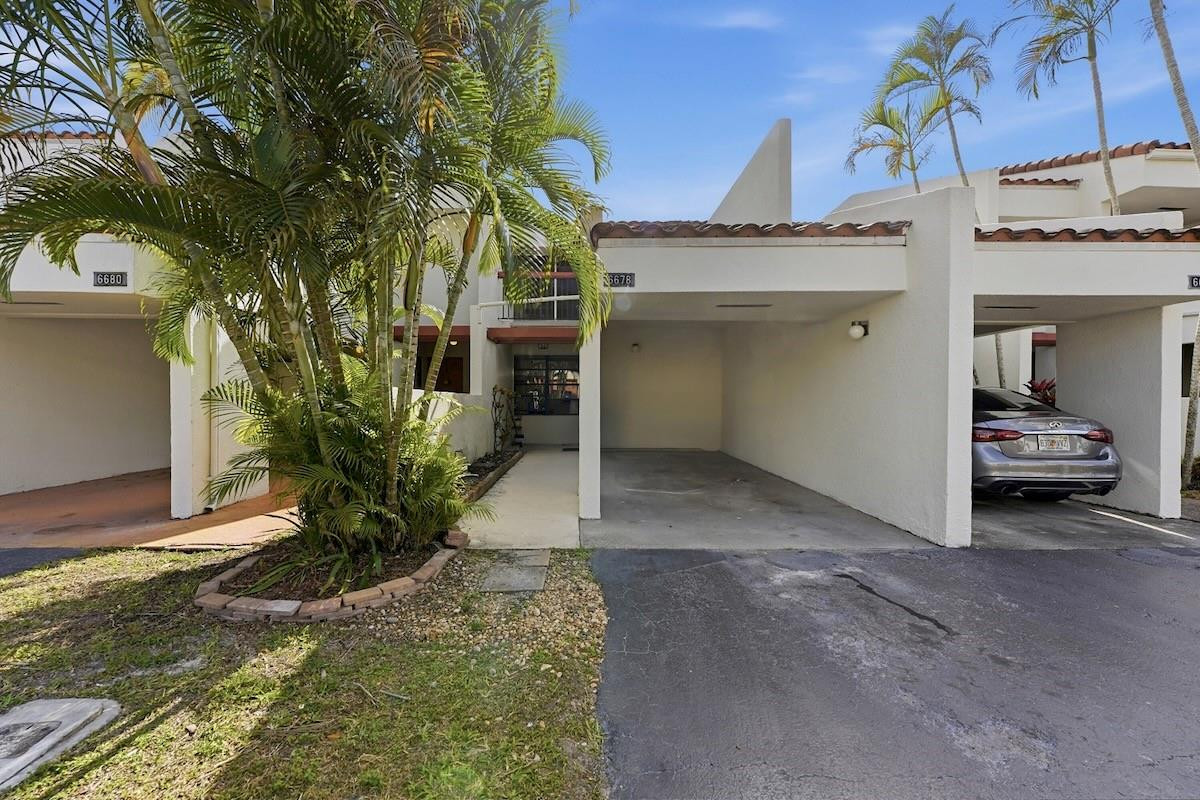 6678 Racquet Club Drive 209, Fort Lauderdale, FL 33319, Fort Lauderdale