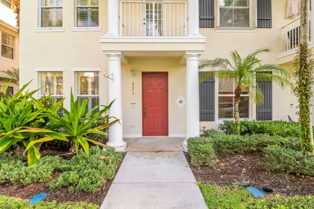 4273 E Main Street E, Jupiter, FL 33458