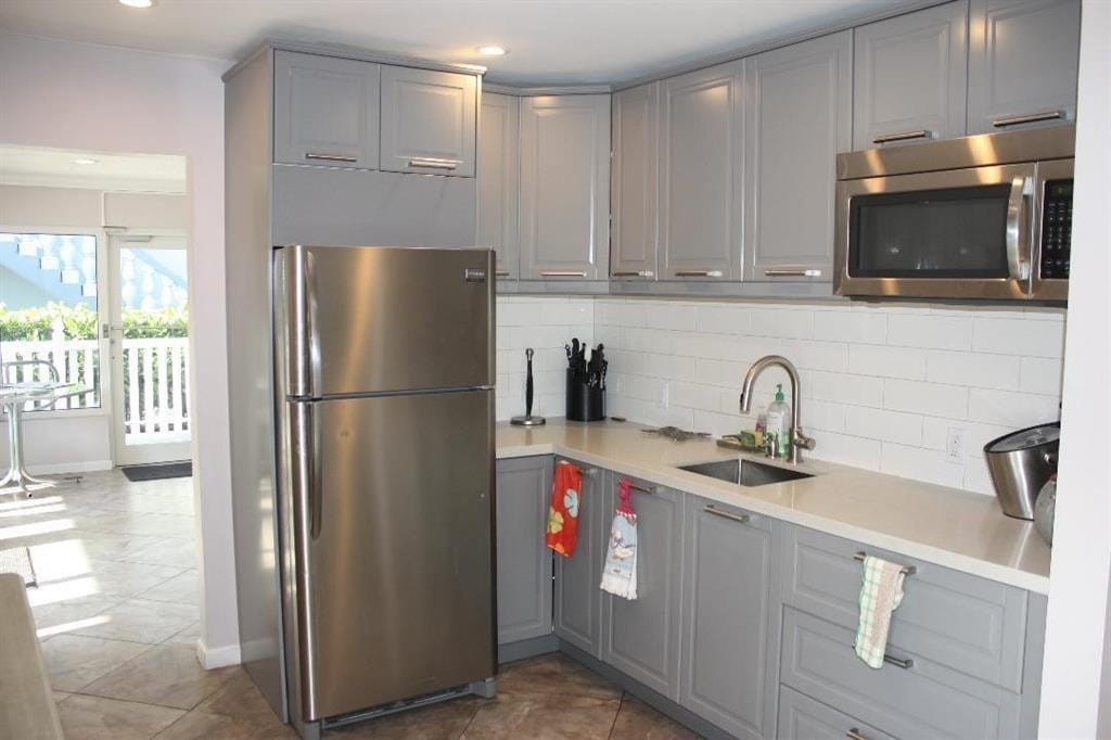669 W Oakland Park Boulevard 205-b, Oakland Park, FL 33311 photo 17