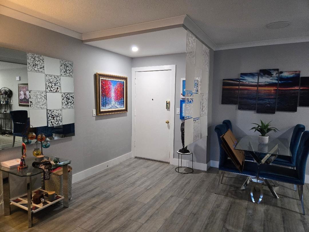 669 W Oakland Park Boulevard 205-b — photo 3
