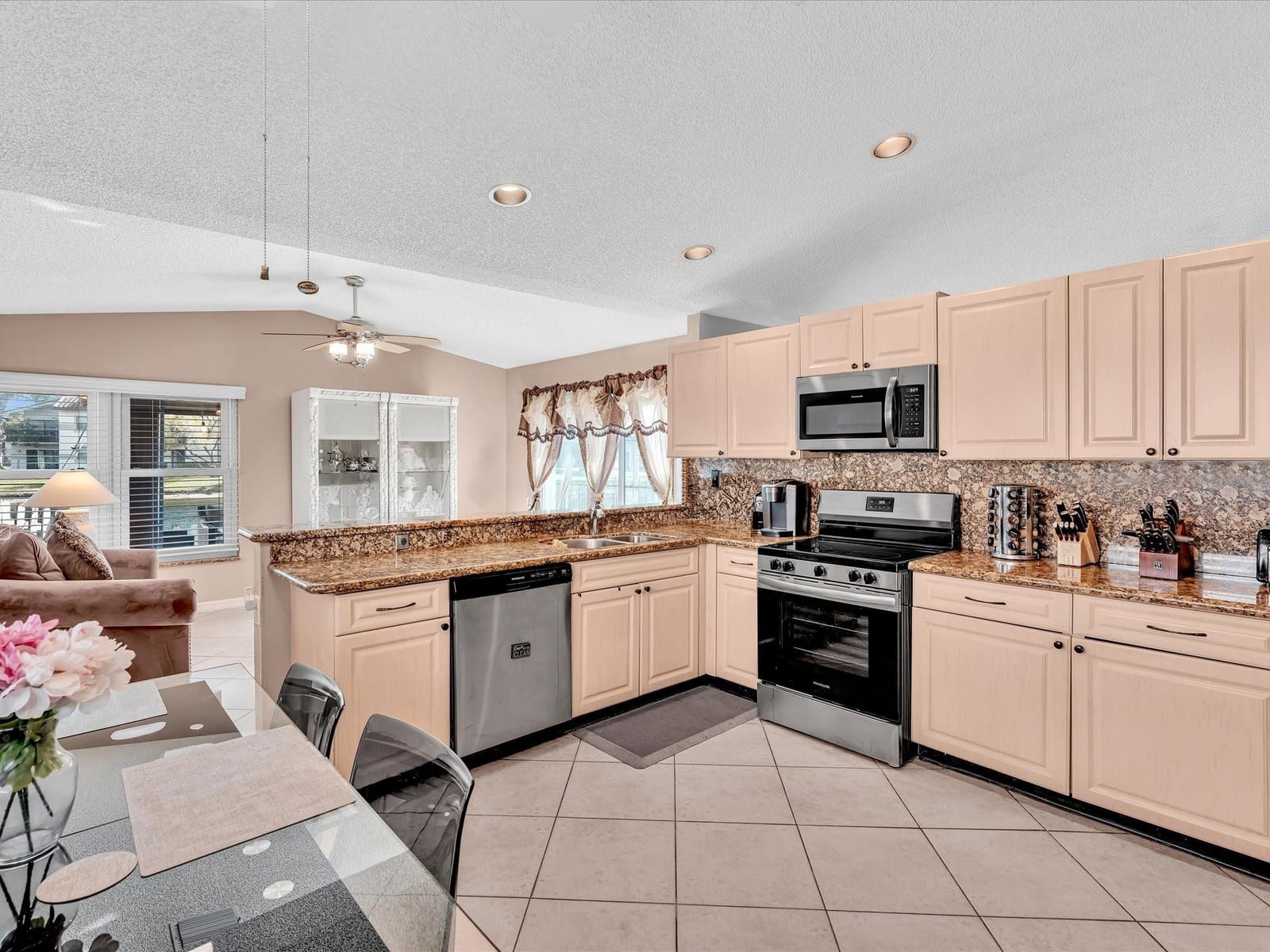 9816 NW 41st Street, Sunrise, FL 33351 photo 17