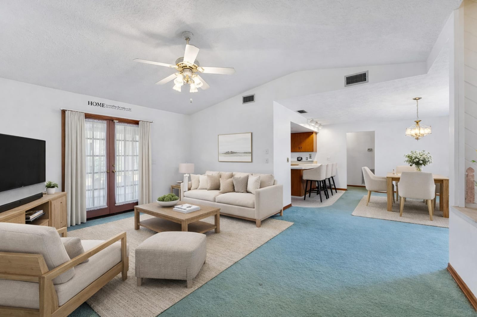 102 SE Crosspoint Drive — photo 3