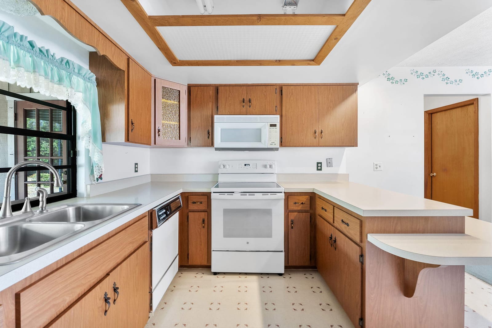 102 SE Crosspoint Drive — photo 10