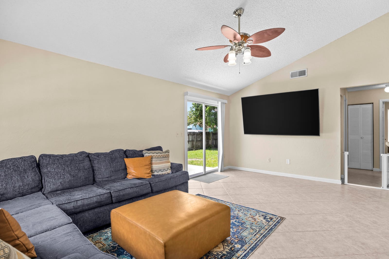 10552 Bobbie Lane, Royal Palm Beach, FL 33411 photo 14
