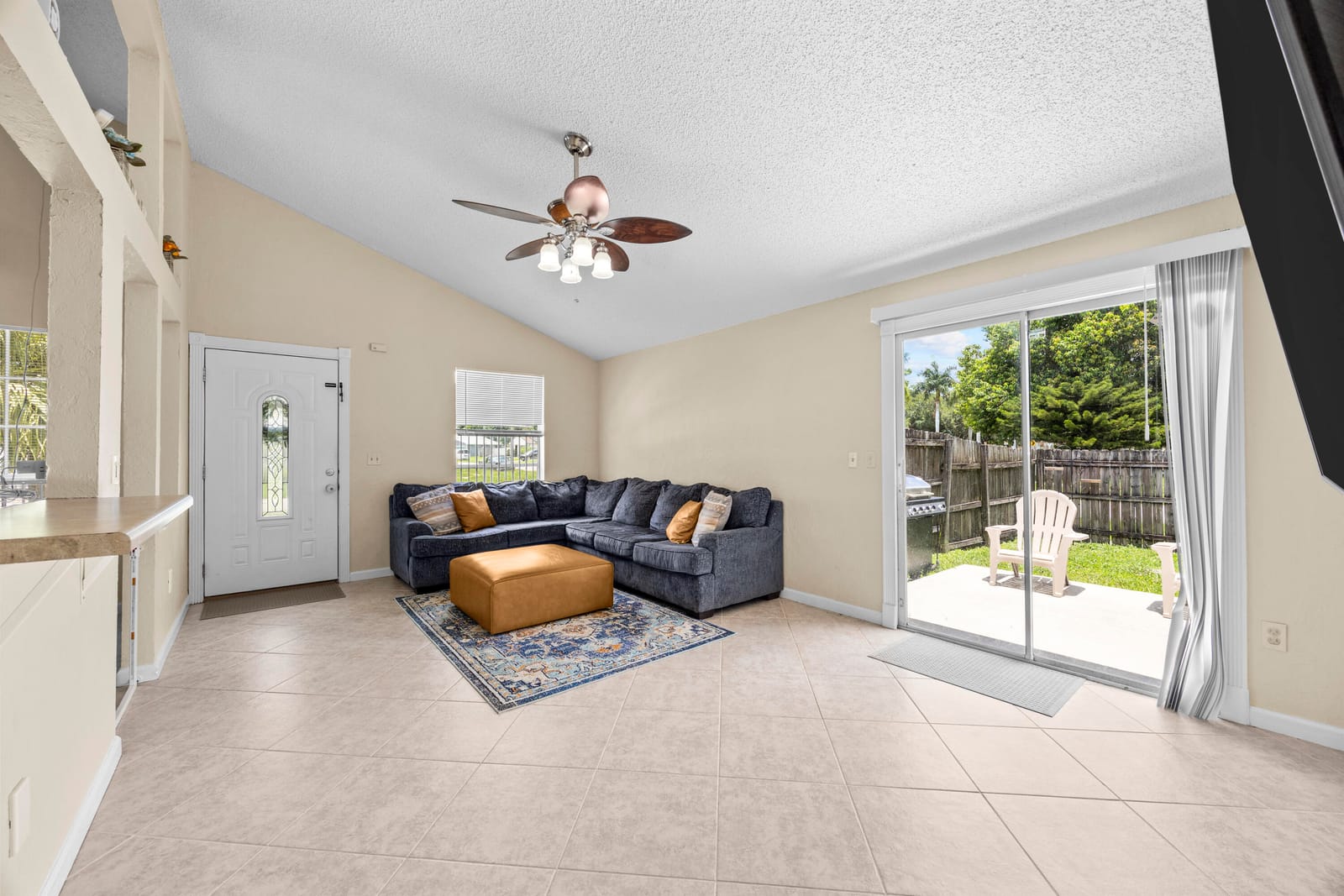 10552 Bobbie Lane, Royal Palm Beach, FL 33411 photo 16