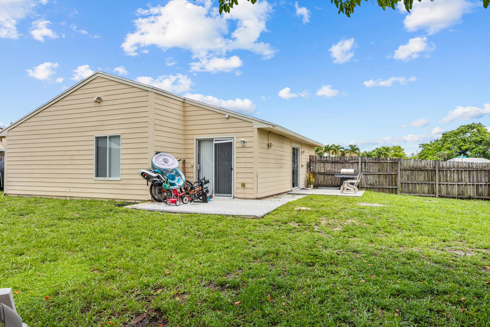 10552 Bobbie Lane, Royal Palm Beach, FL 33411 photo 24