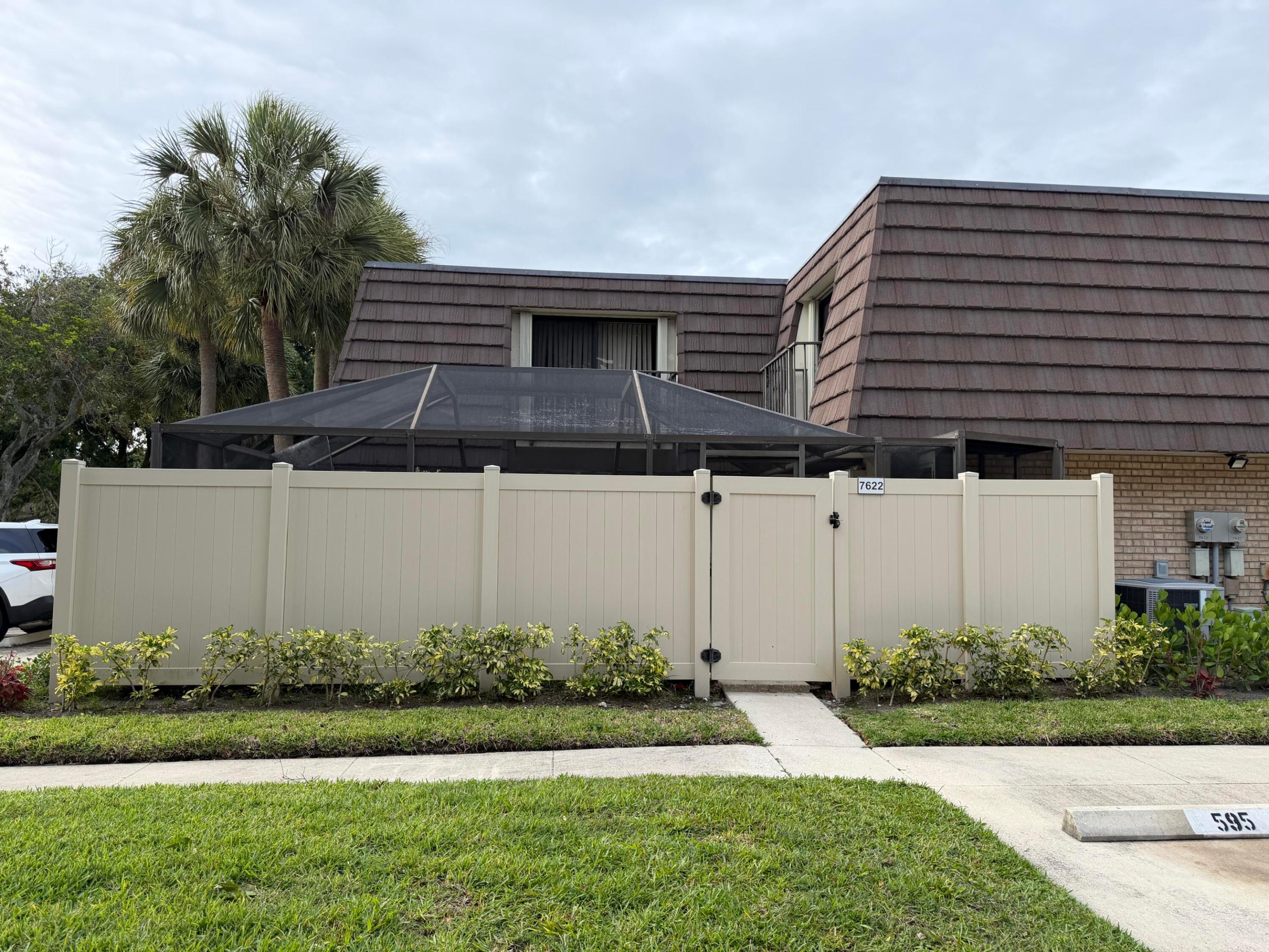 7622 N 76th Way 200, West Palm Beach, FL 33407, West Palm Beach