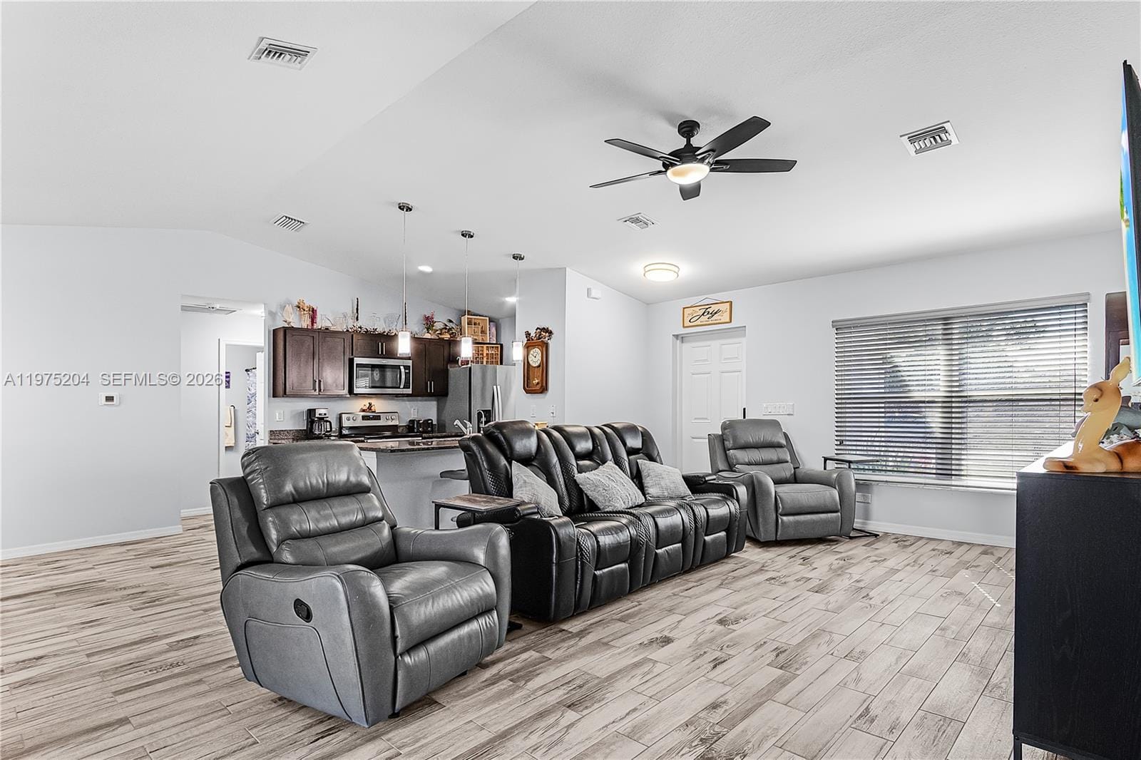 9032 Meadow Circle, LaBelle, FL 33935 photo 13