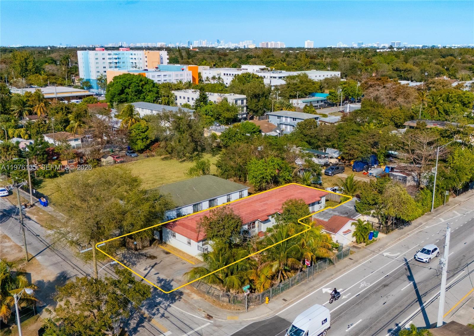 8213 NE 1st Avenue, Miami, FL 33138, Miami