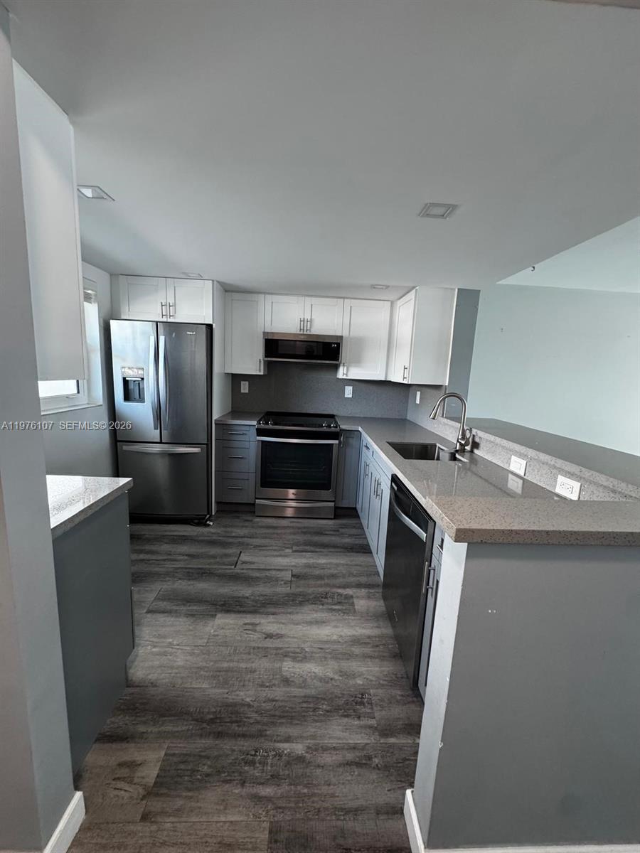 4000 NE 170th Street 206, North Miami Beach, FL 33160, North Miami Beach