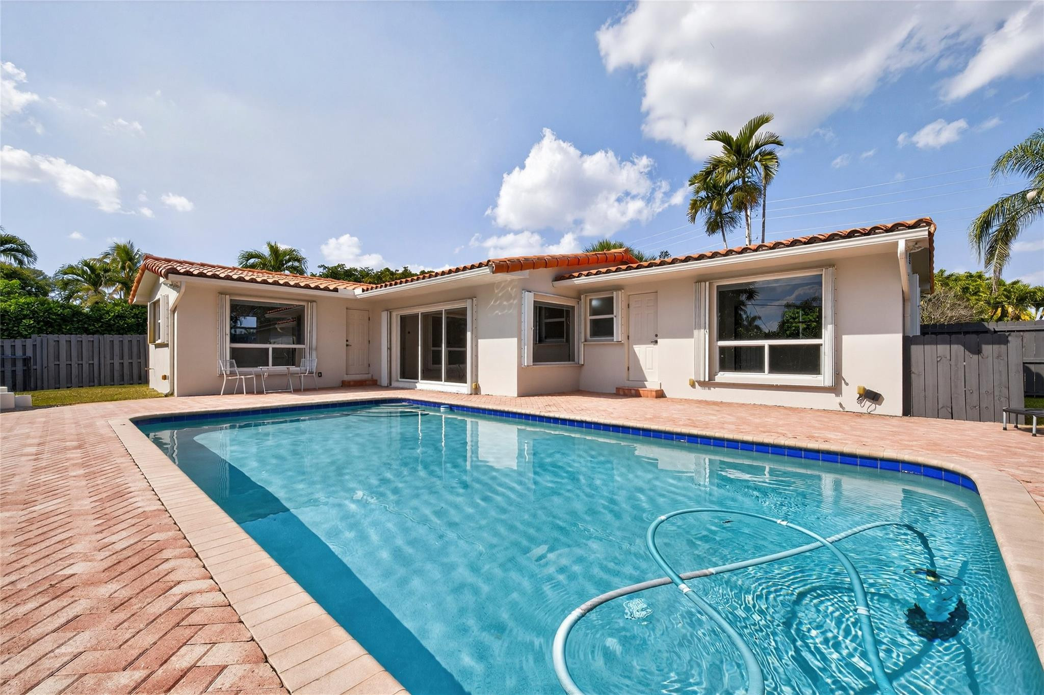 1762 NE 38th Street, Oakland Park, FL 33334, Oakland Park