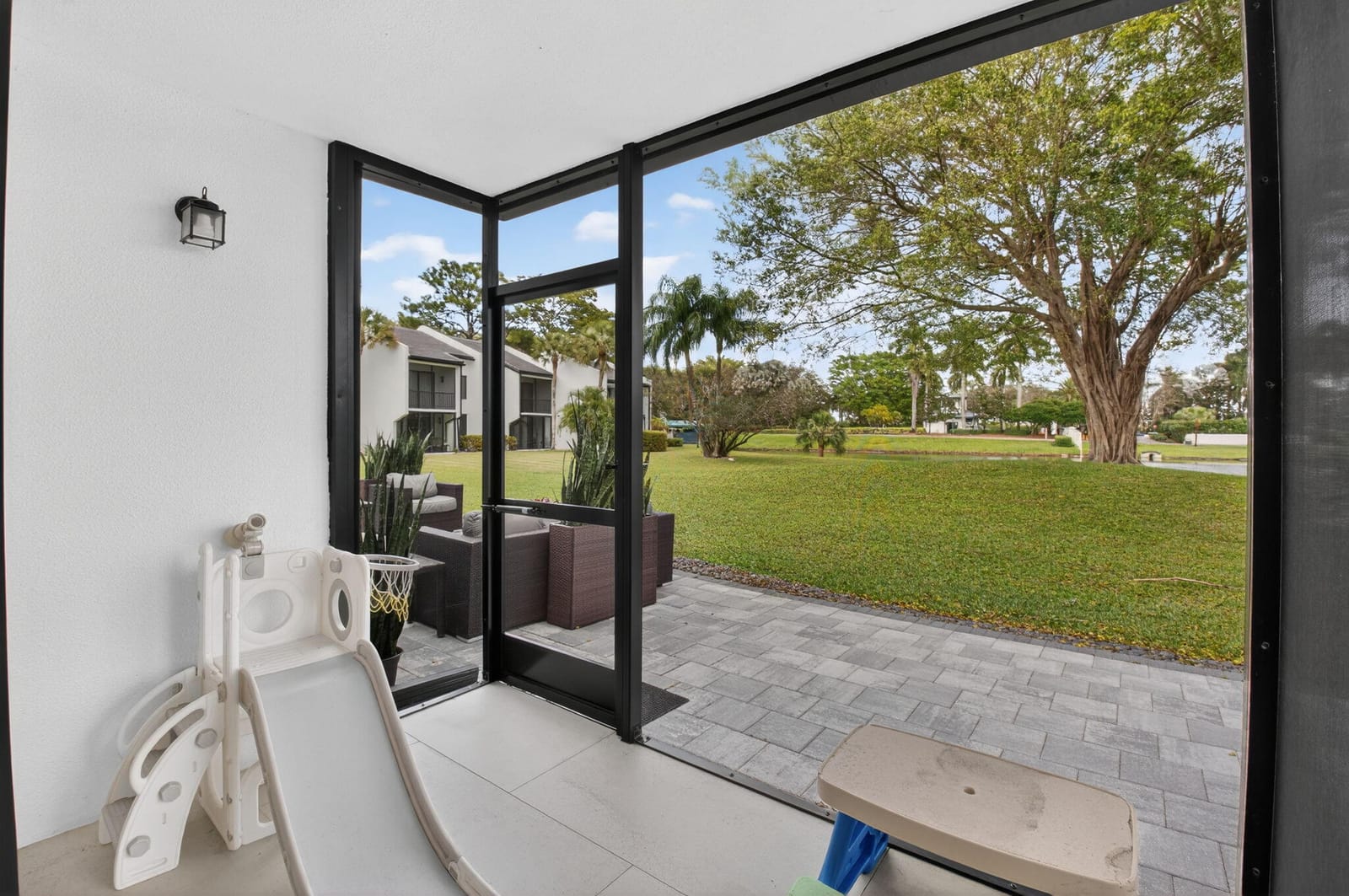 3207 Bridgewood Drive, Boca Raton, FL 33434 photo 16