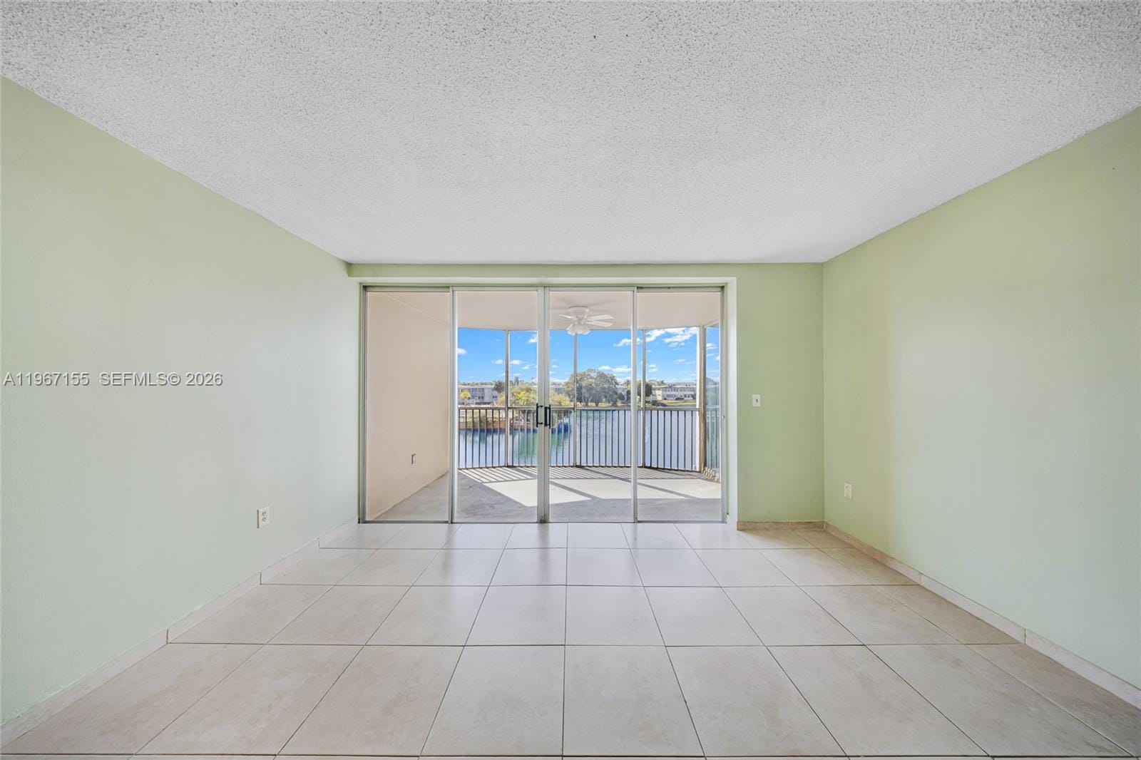 1750 NE 191st Street 3264, Miami, FL 33179 photo 2