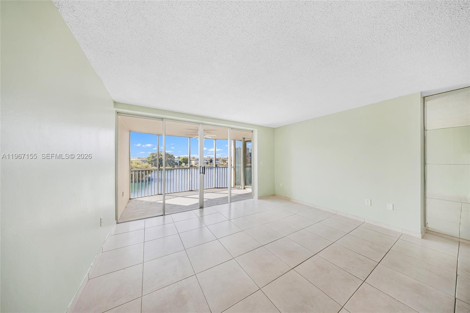 1750 NE 191st Street 3264, Miami, FL 33179 photo 3