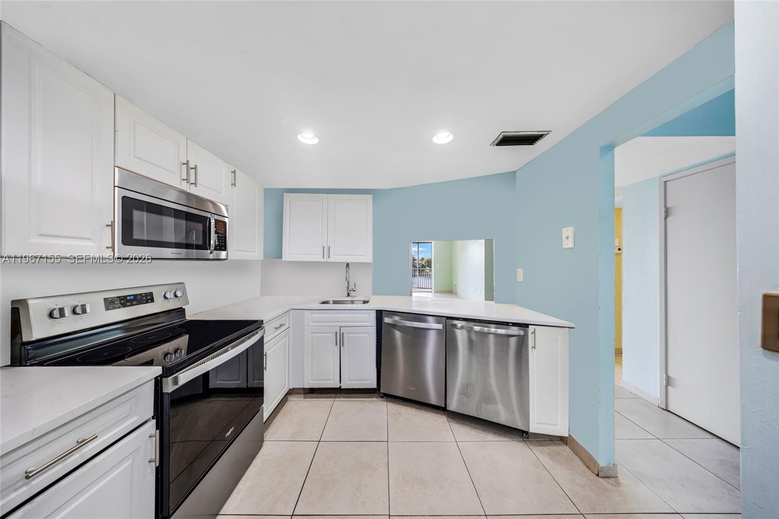 1750 NE 191st Street 3264, Miami, FL 33179 photo 23