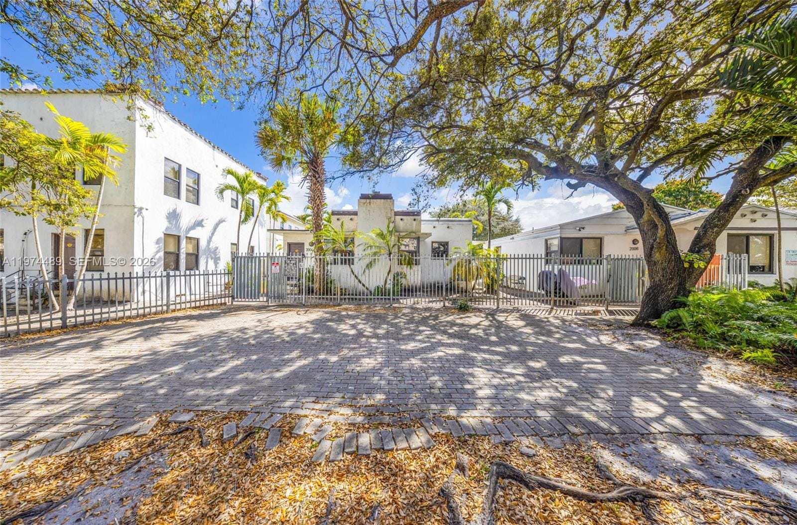 2000 Monroe Street, Hollywood, FL 33020 photo 7