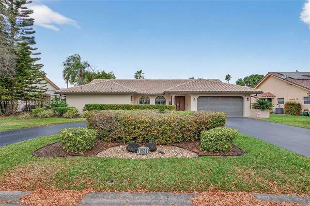 8681 NW 53rd Court, sold in Pine Ridge, Coral Springs, FL