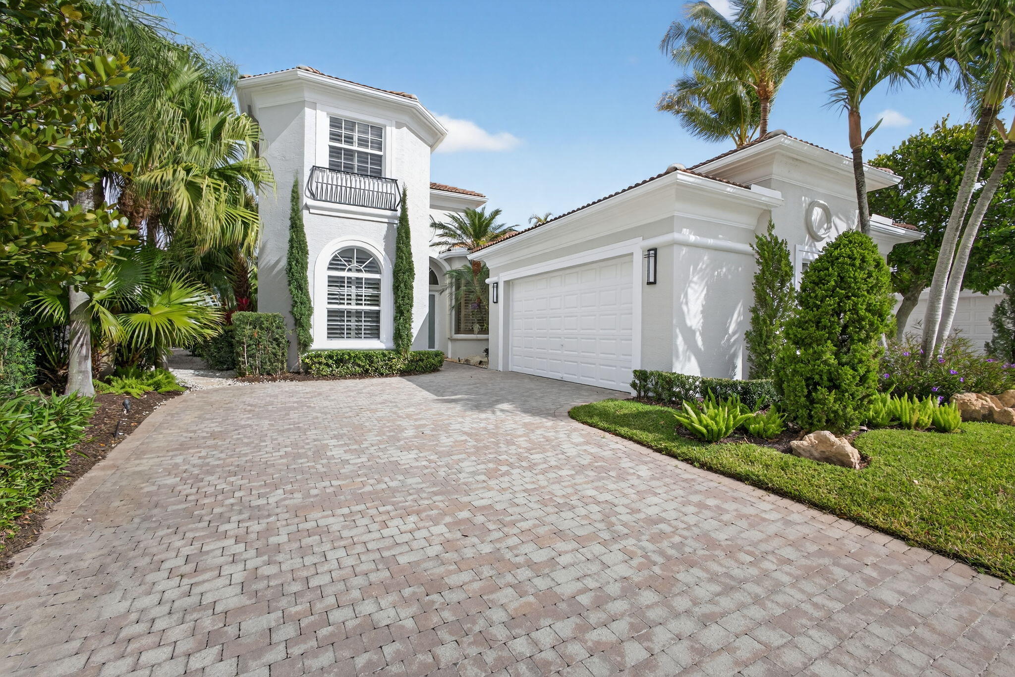 131 Porto Vecchio Way, Palm Beach Gardens, FL 33418