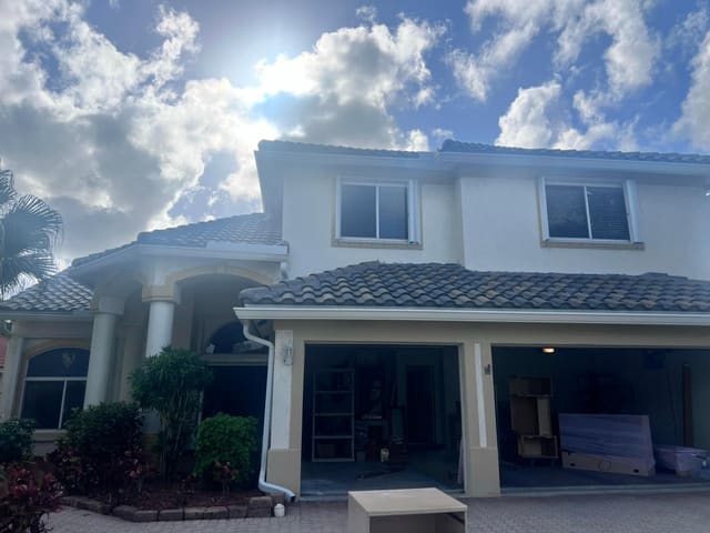 19887 Dinner Key Drive, sold in Boca Isles South Ph 5c, Boca Raton, FL