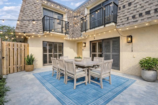 2911 SW 22nd Circle 37b, sold in Delray Oaks West Condo, Delray Beach, FL
