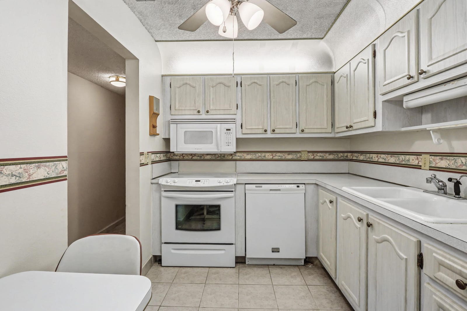22805 SW 66th Avenue 206, Boca Raton, FL 33428 photo 15