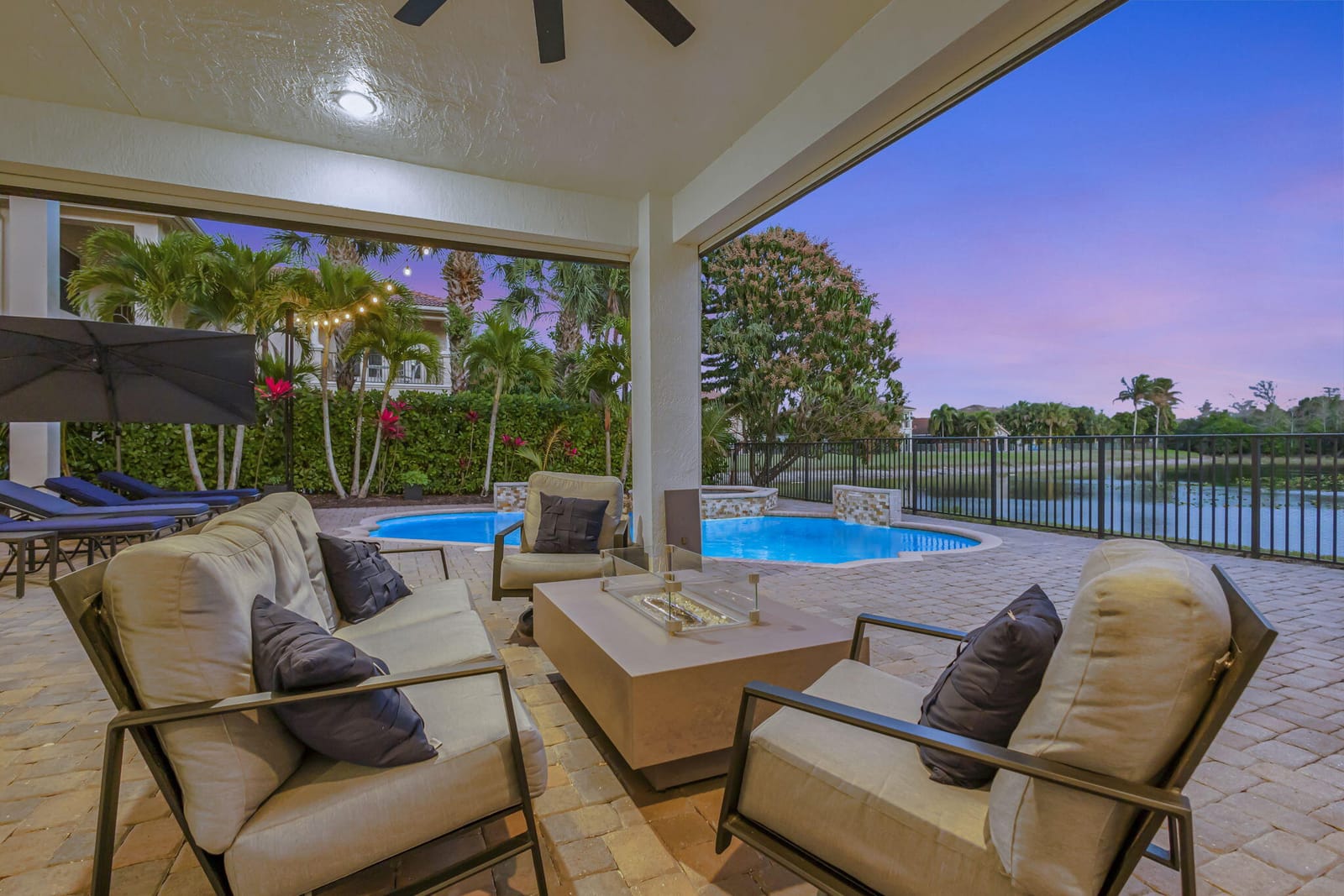 533 Edgebrook Lane, West Palm Beach, FL 33411 photo 13