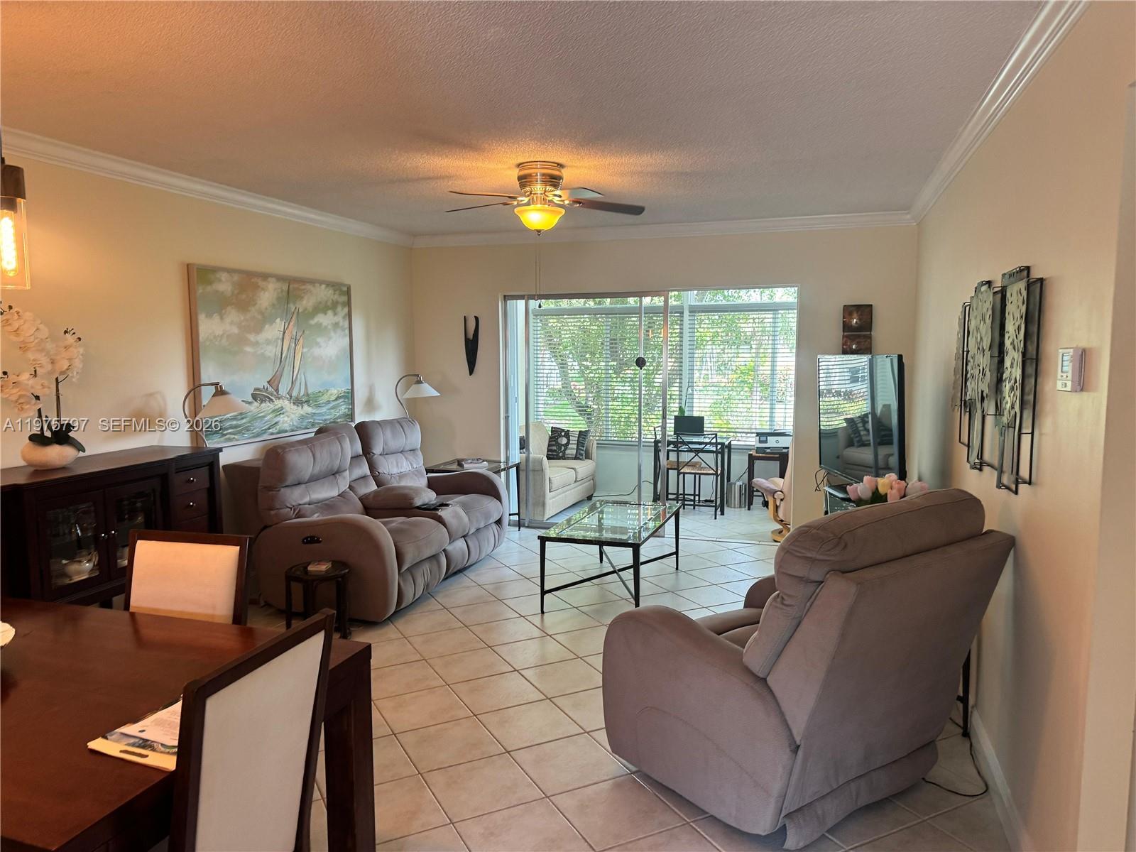 5121 W Oakland Park Boulevard 204, Lauderdale Lakes, FL 33313, Lauderdale Lakes