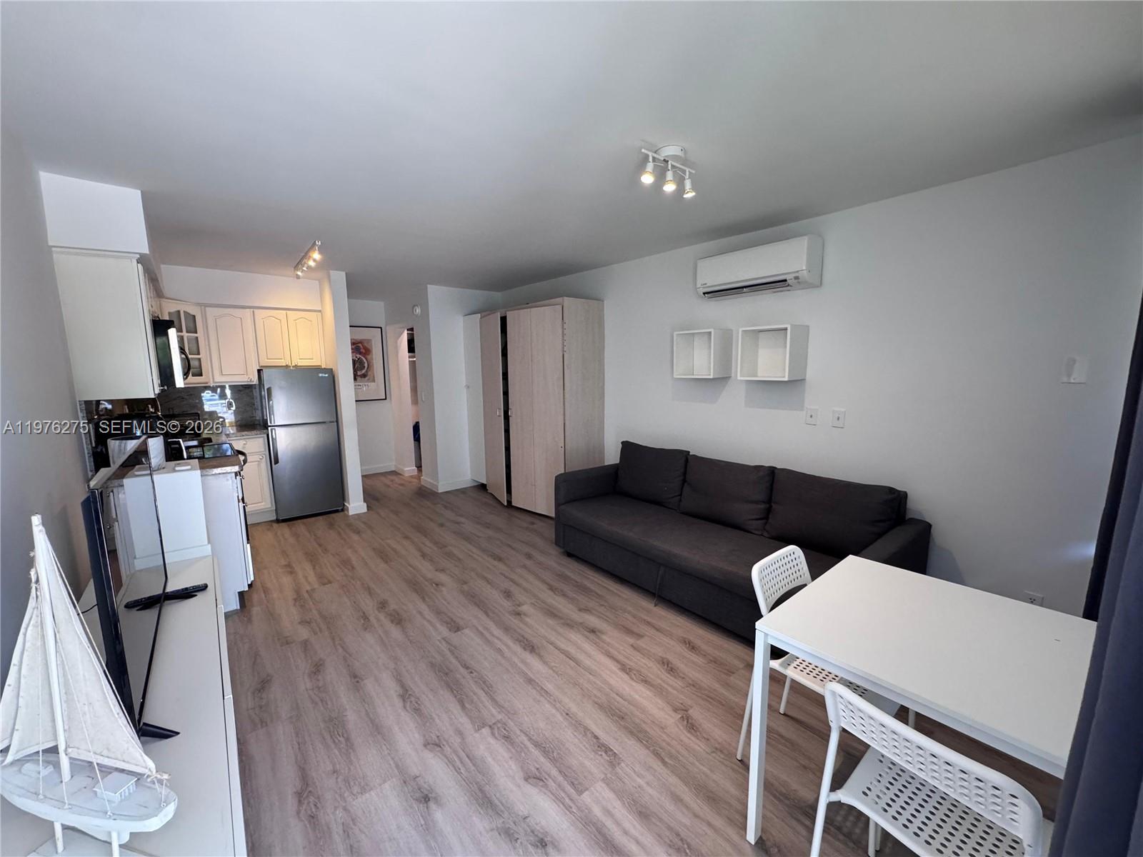4228 N Ocean Drive 17, Lauderdale-By-The-Sea, FL 33308, Lauderdale By The Sea
