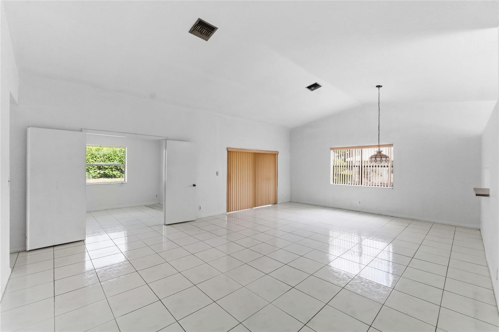 7520 NW 88th Terrace, Tamarac, FL 33321 photo 15