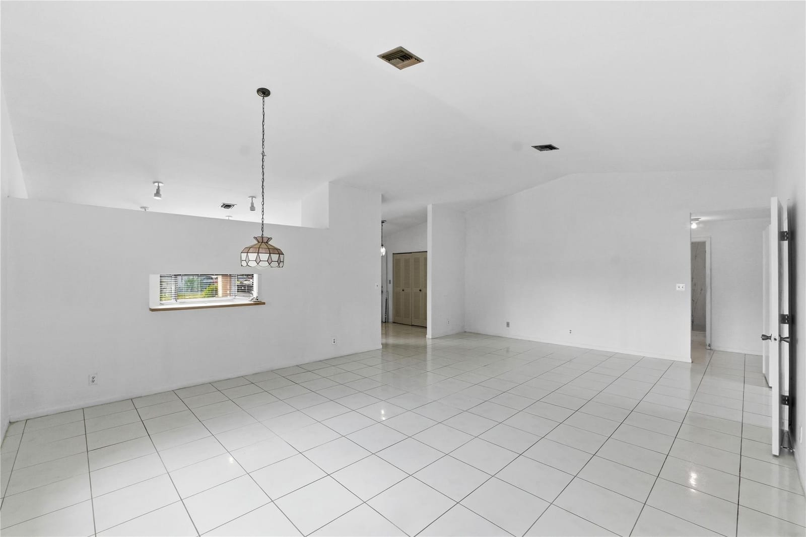 7520 NW 88th Terrace, Tamarac, FL 33321 photo 17
