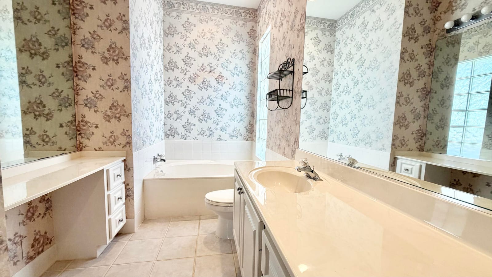 2590 Kittbuck Way — photo 10